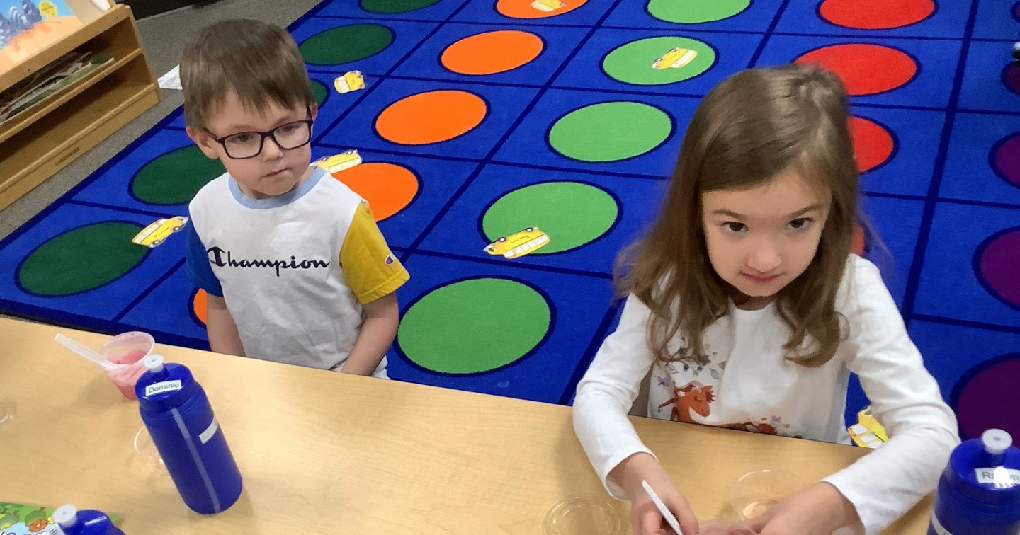 Preschoolers at table