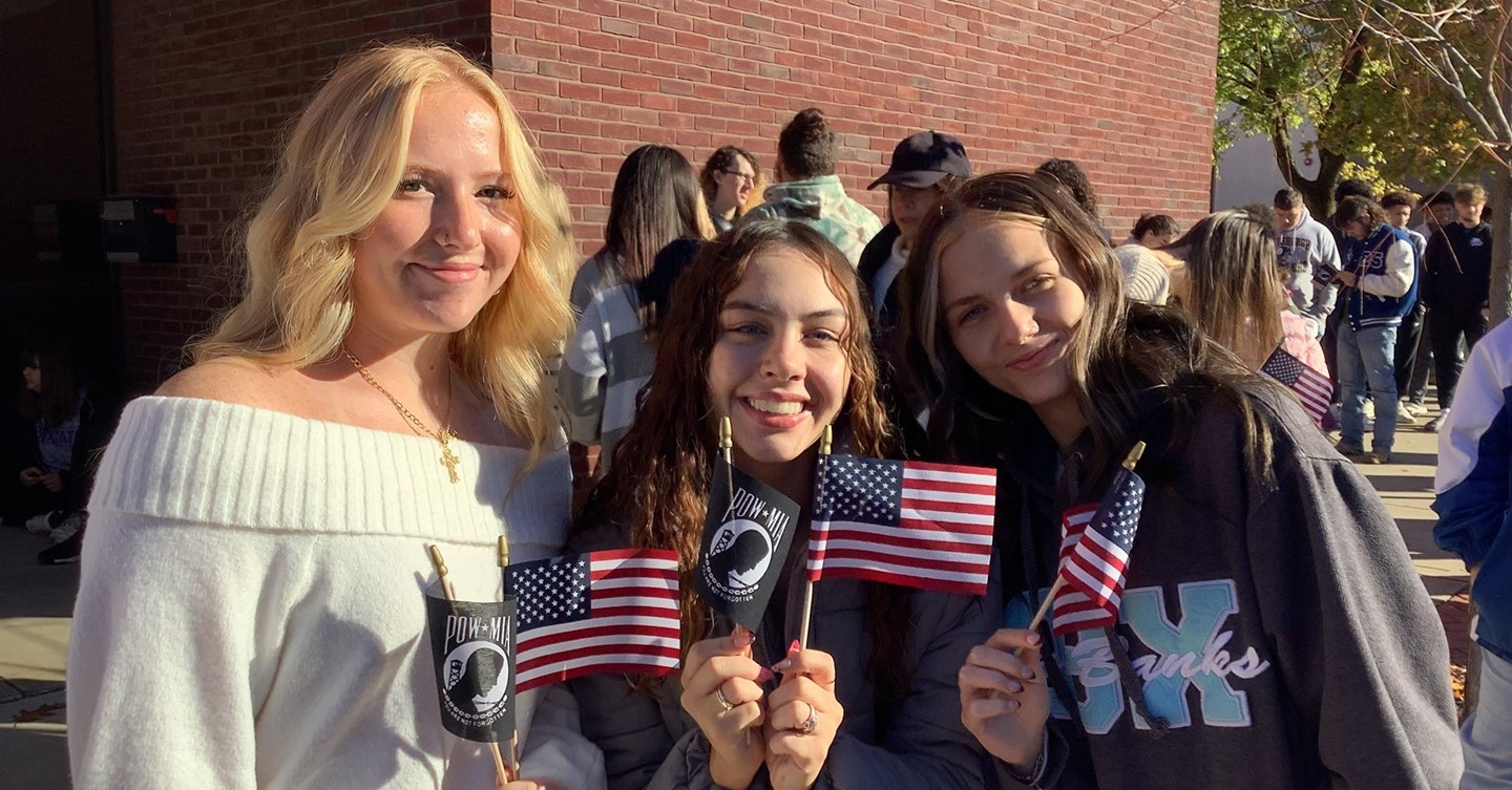 Students at Veterans Day Parade